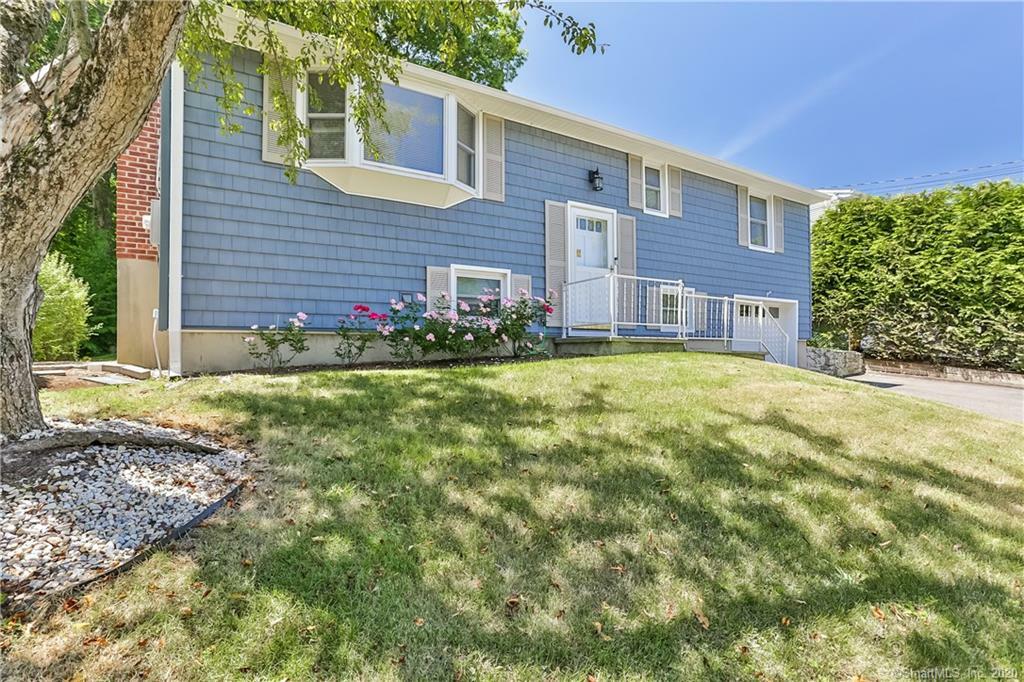 Property Photo:  27 Lakewood Drive  CT 06851 