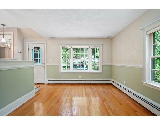 Property Photo:  46 Pinevale Ave  MA 01867 