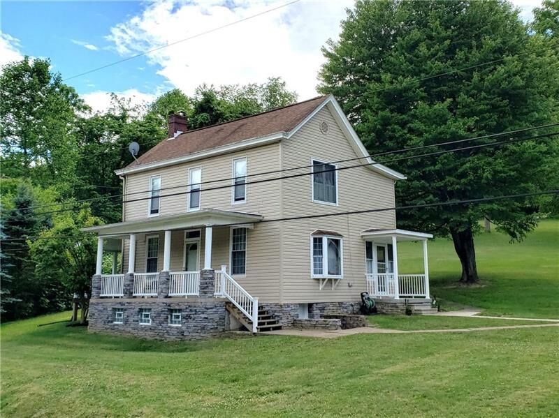 Property Photo:  1189 Claridge Elliott Rd  PA 15644 