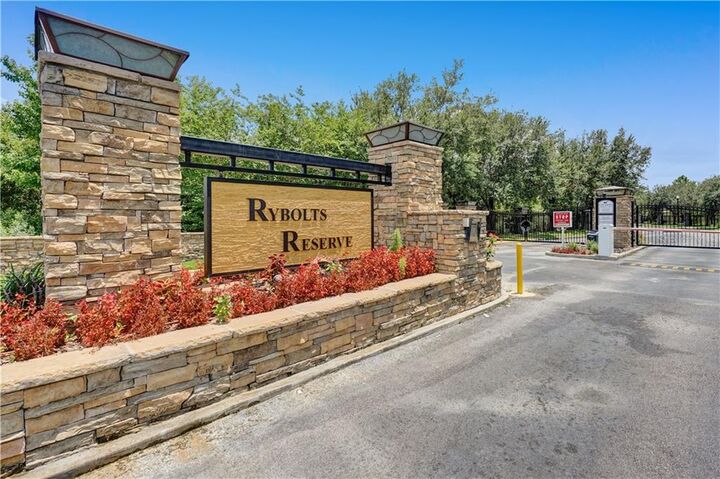 Property Photo:  4836 Native Dancer Lane  FL 32826 