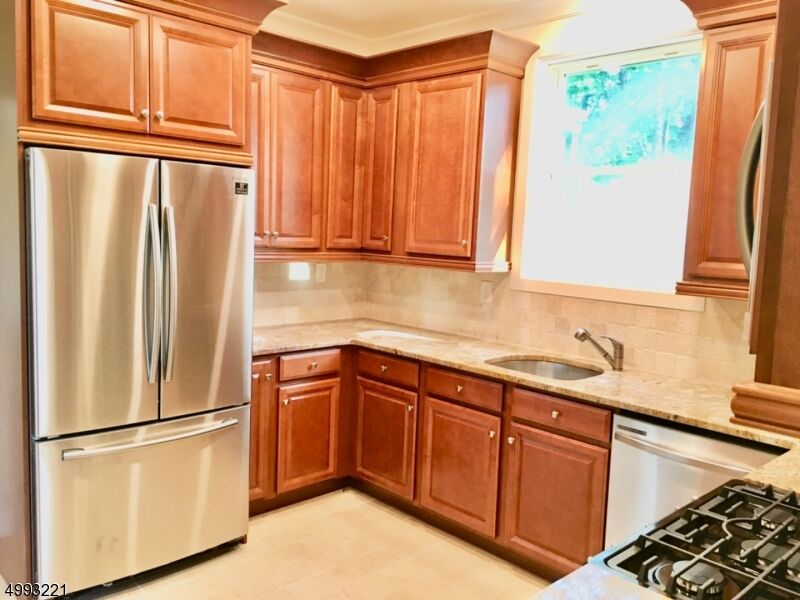 Property Photo:  31 Center Grove Rd  NJ 07869 