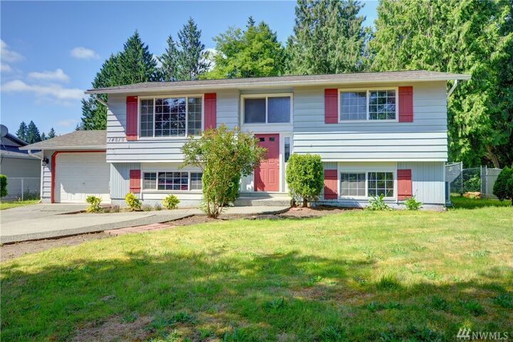 Property Photo:  14610  55th Avenue NE  WA 98271 