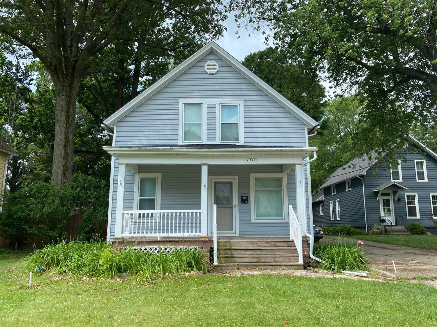Property Photo:  1710 Monroe Street  IN 46350 