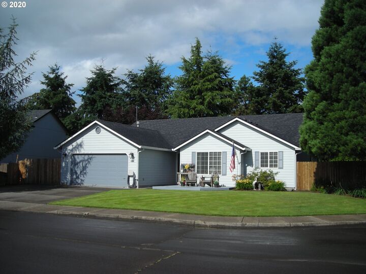 611 NW 13th Cir  Battle Ground WA 98604 photo