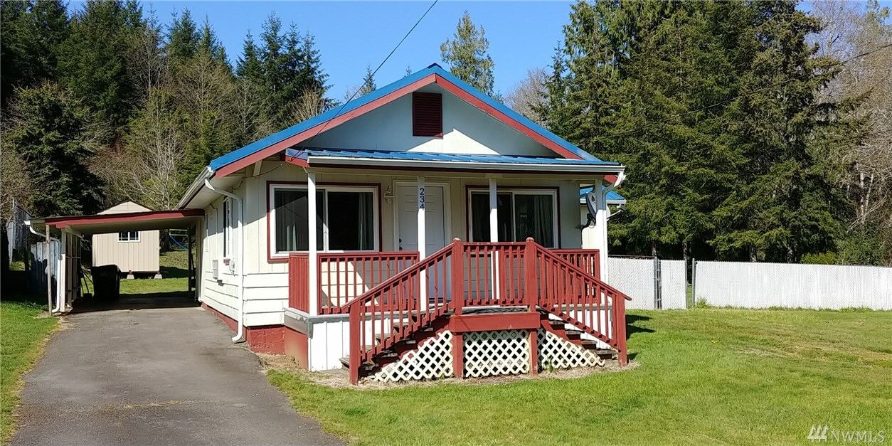 Property Photo: 234 E Beck Street WA 98557