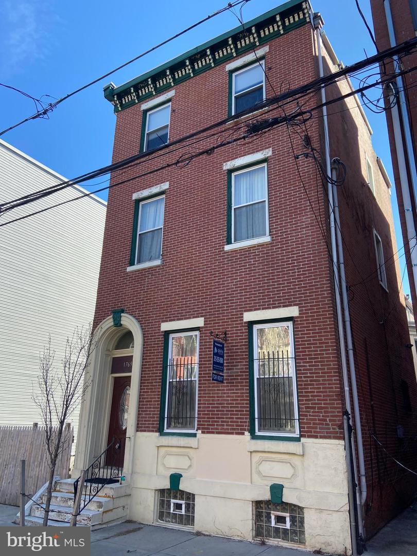 Property Photo: 1769 Frankford Avenue 2 PA 19125