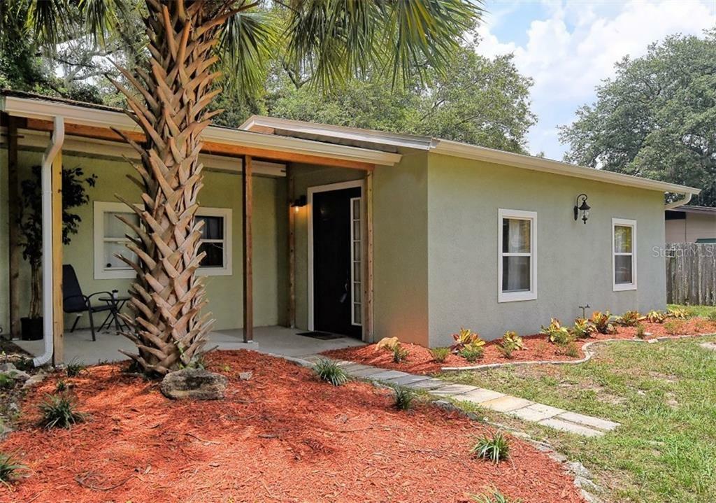 Property Photo:  1437 Lake Shore Drive  FL 32707 