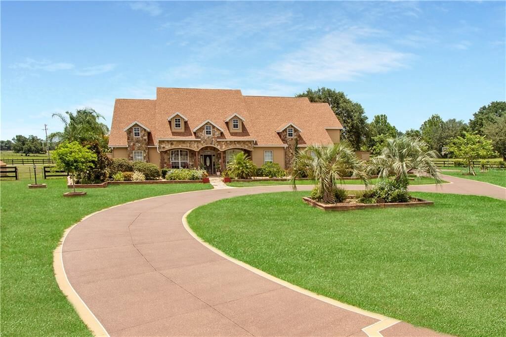 Property Photo: 4562 County Road 103G-1 FL 34484