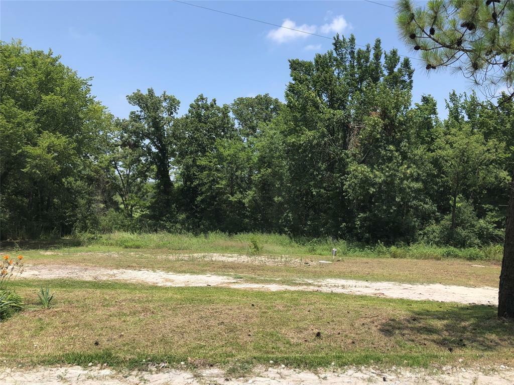 Property Photo:  2926 County Road 147  TX 76240 