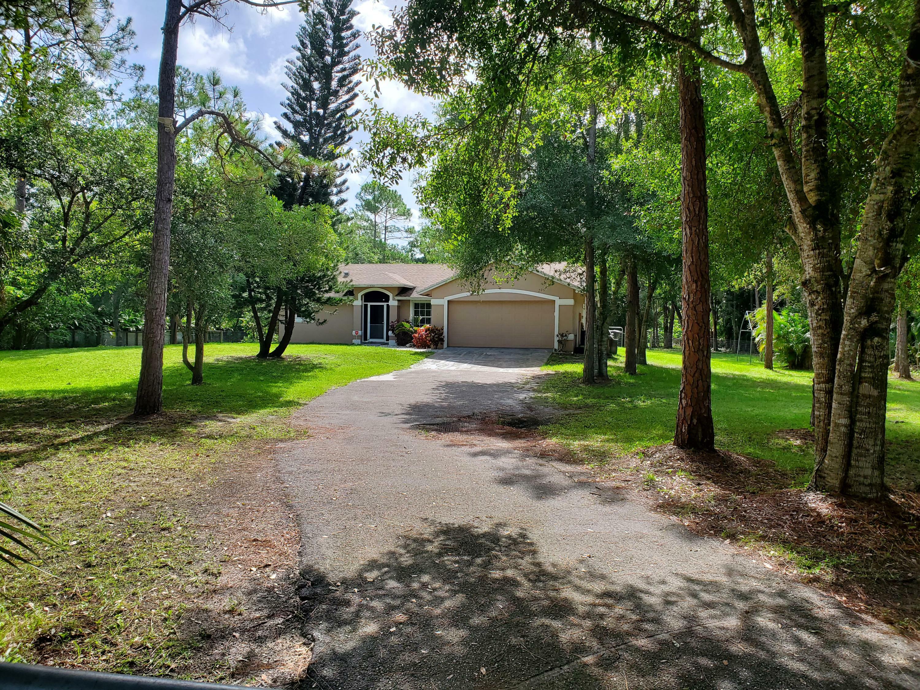 Property Photo: 17888 130th Avenue N FL 33478