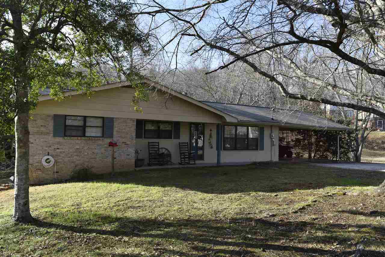 Property Photo: 207 Crestwood Drive TN 37322