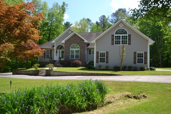 Property Photo:  281 California Lane SW  TN 37311 