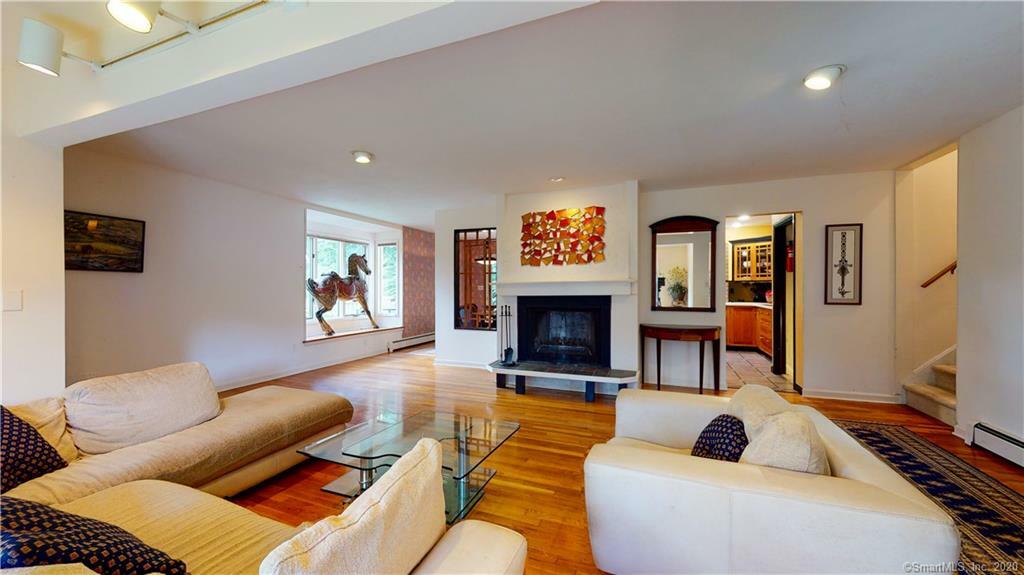 Property Photo: 160 Bennetts Farm Road CT 06877