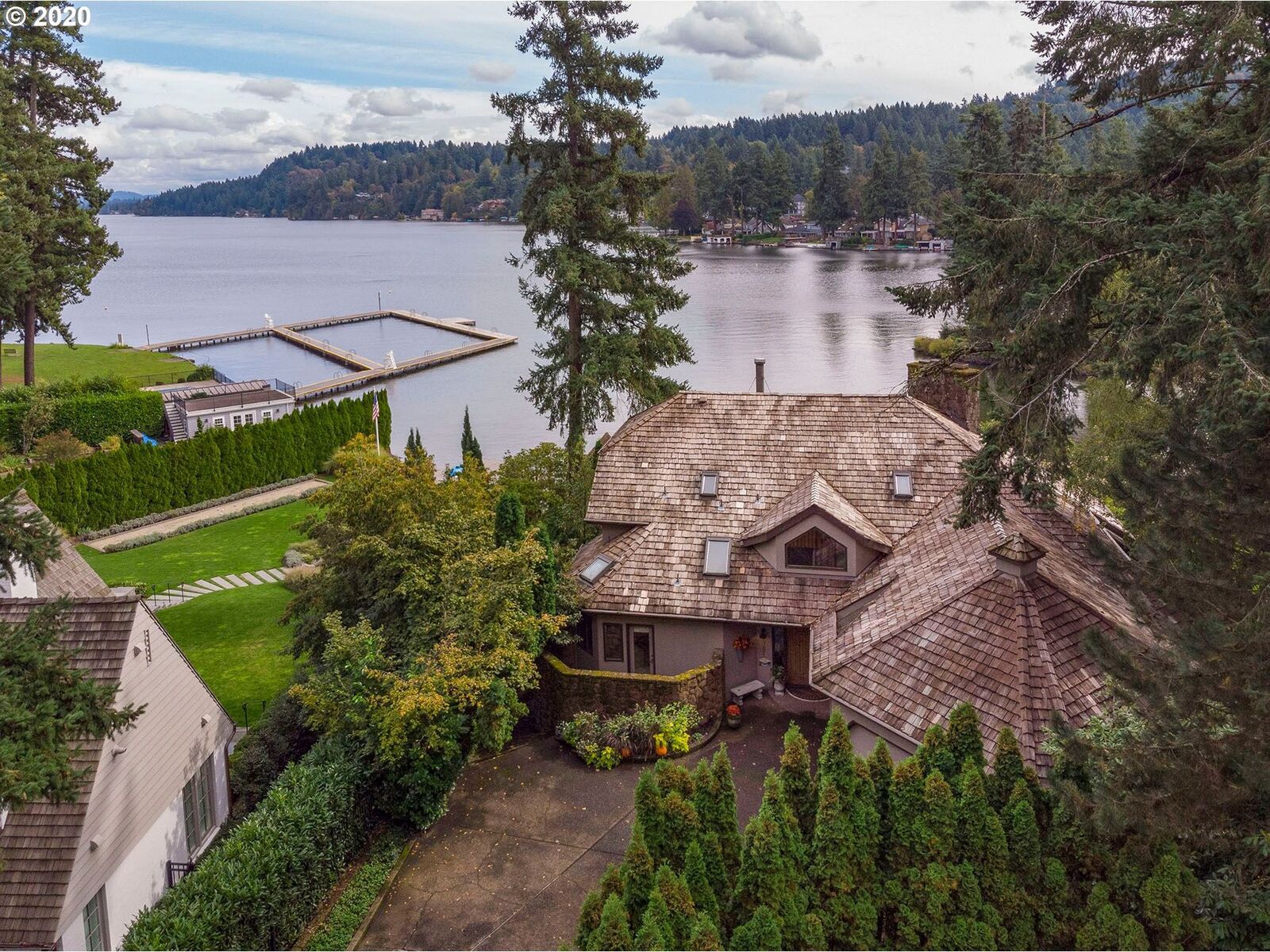 Property Photo:  4357 Southshore Blvd  OR 97035 