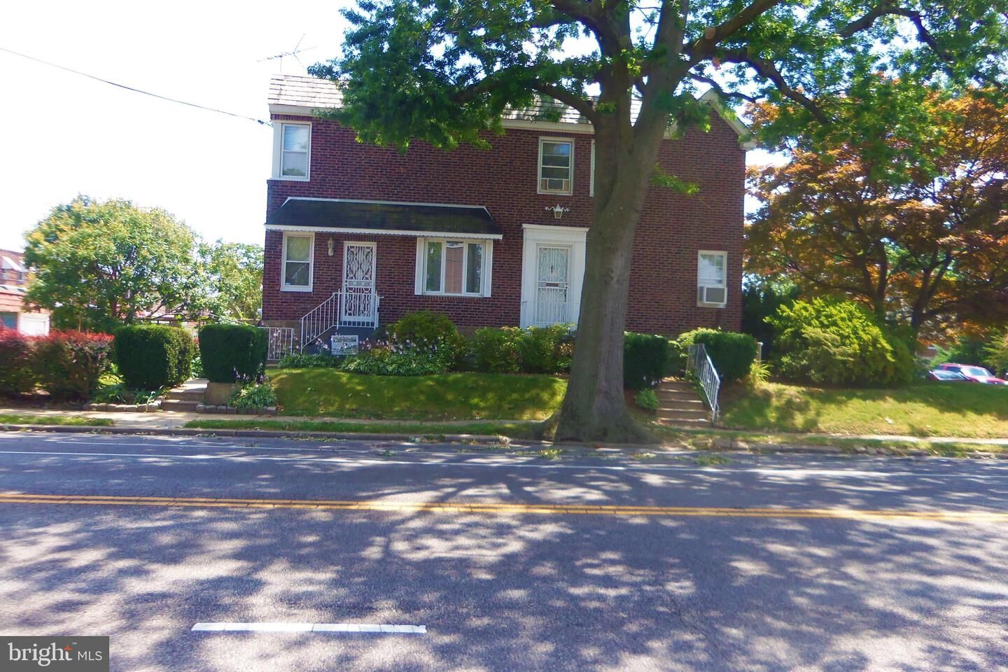 Property Photo: 1401 Friendship Street PA 19111