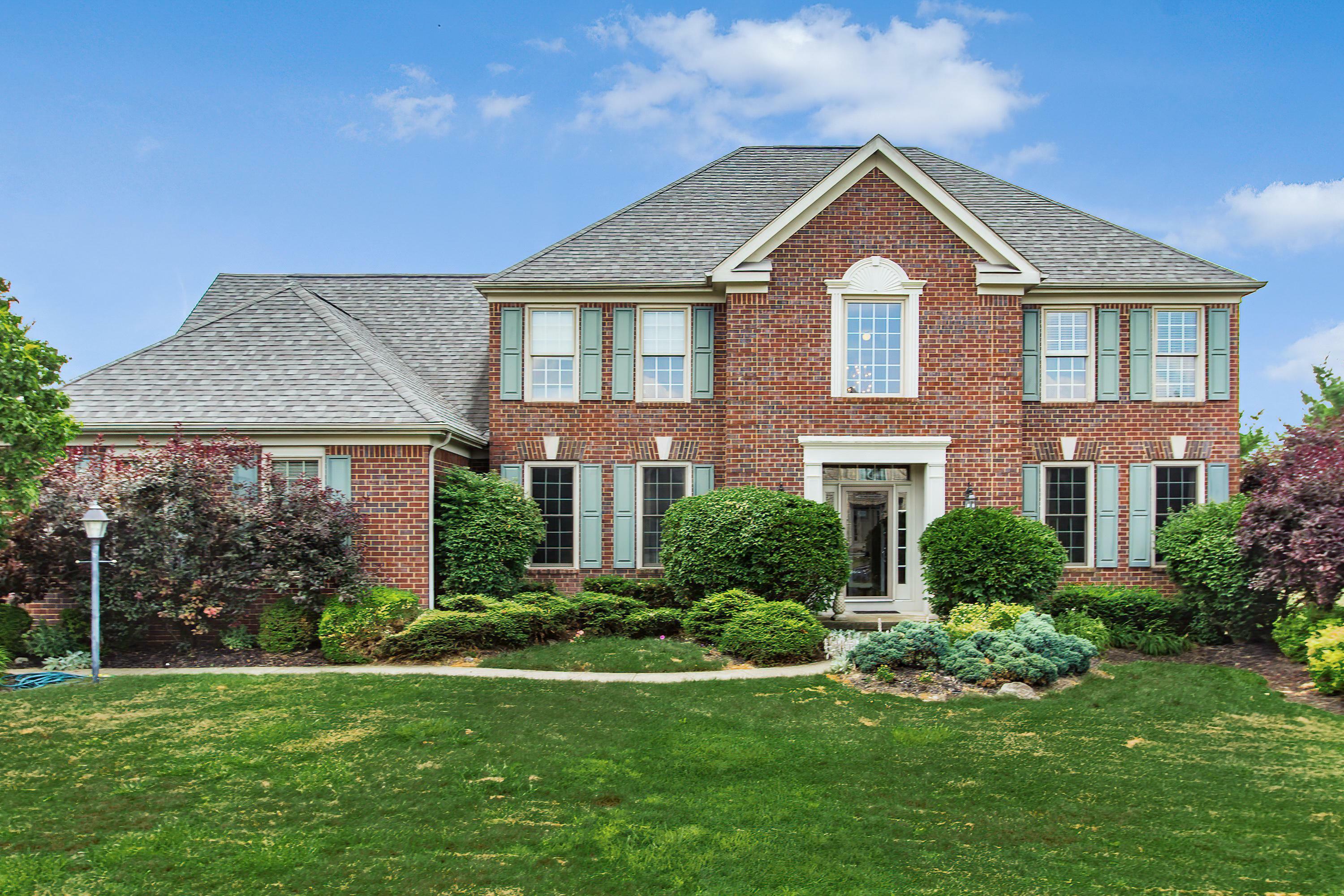Property Photo: 6446 Spinnaker Drive OH 43035