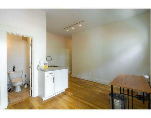 Property Photo:  565 Somerville Ave 1L  MA 02143 