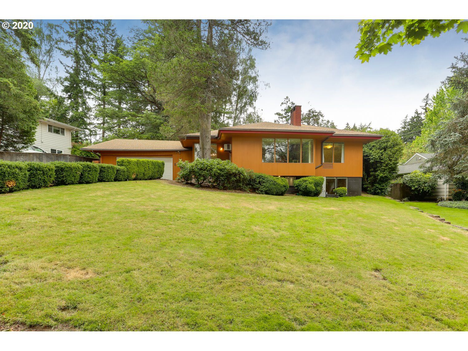 Property Photo: 4114 SW Flower St OR 97221