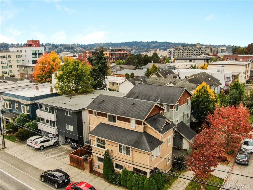 Property Photo:  5817  20th Avenue NW  WA 98107 