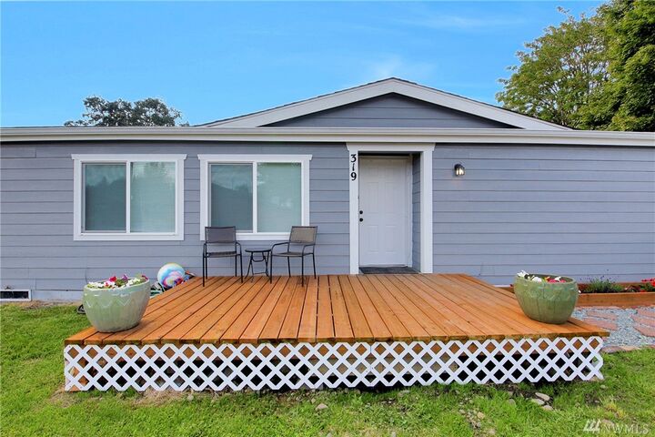 Property Photo: 319 Ronge St S WA 98580