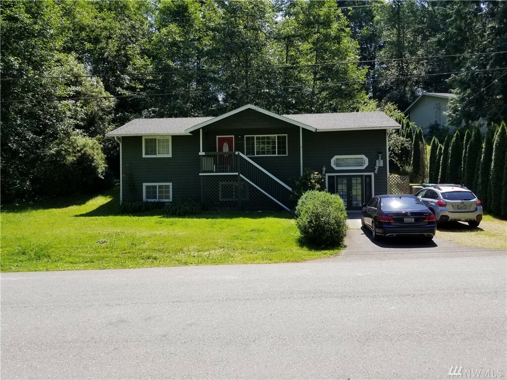 Property Photo: 17911 65 Dr NW WA 98292