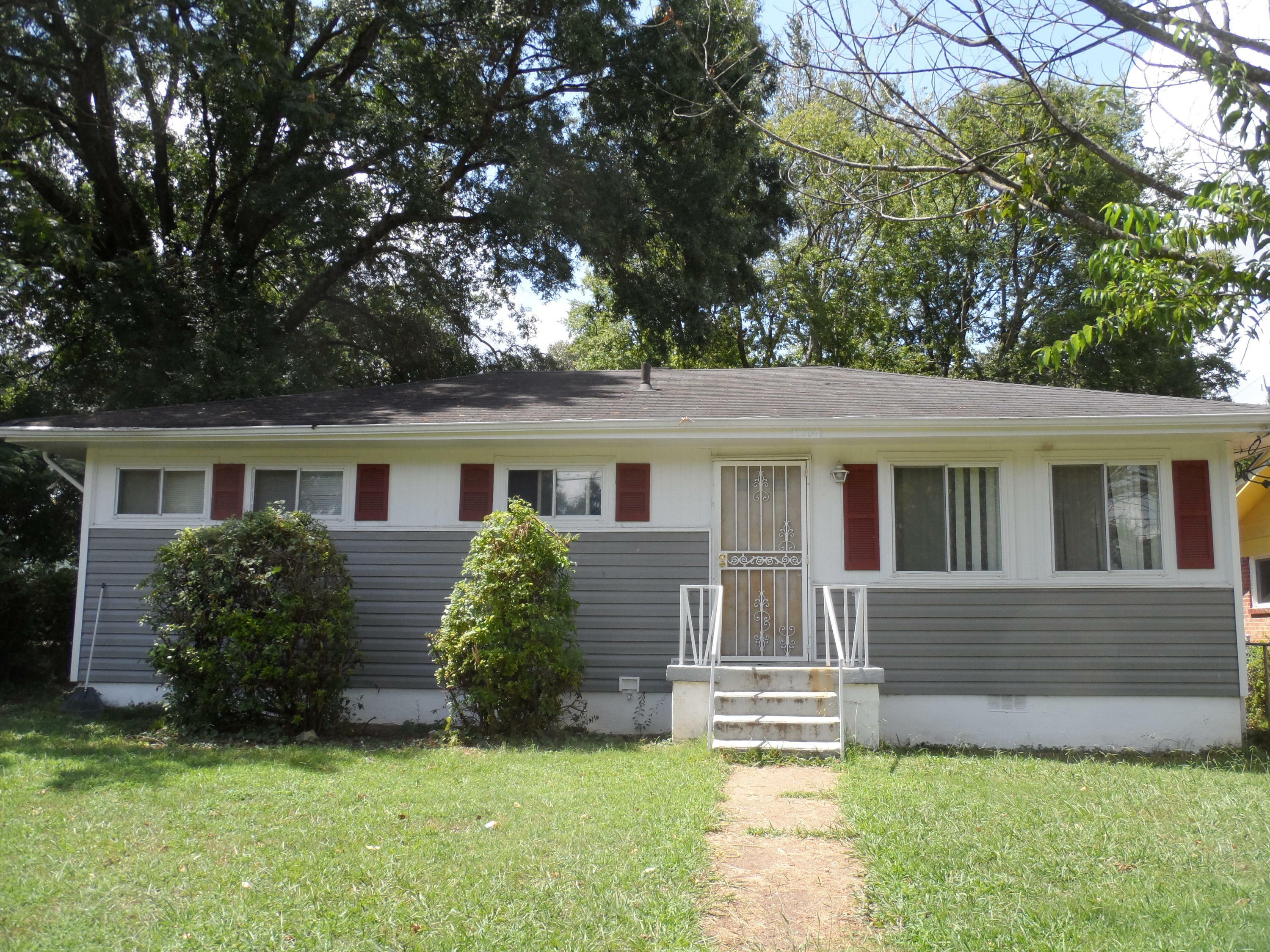 Property Photo:  2004 Milne St  TN 37406 