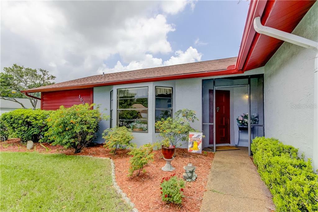 Property Photo:  1523 Blueteal Drive  FL 33511 