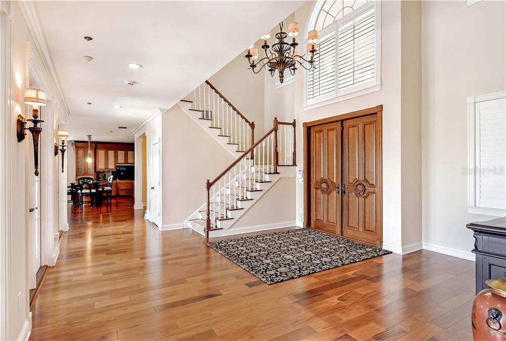 Property Photo: 4009 Casey Key Road FL 34275