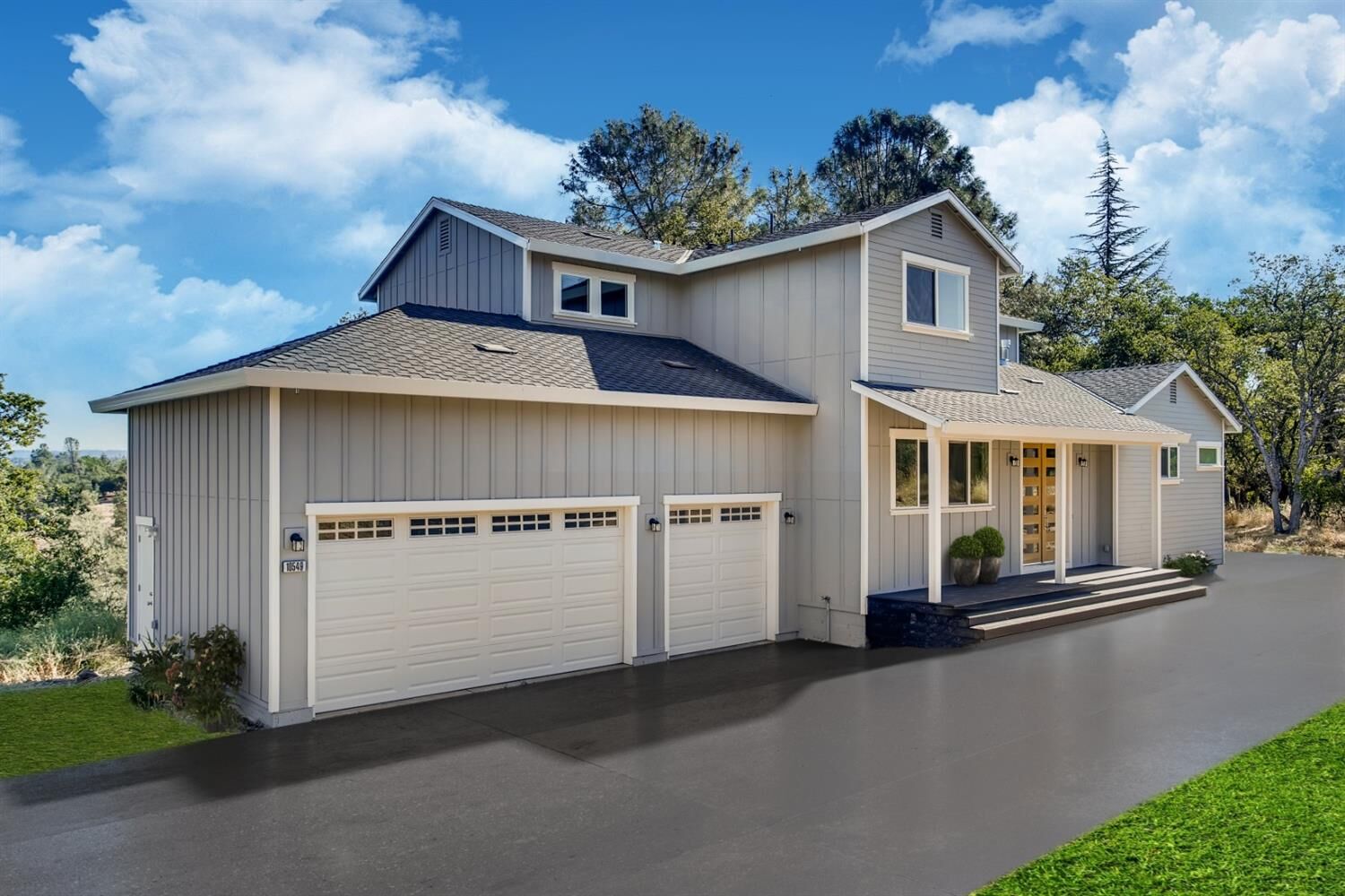 Property Photo: 10549 Indian Hill Road CA 95603