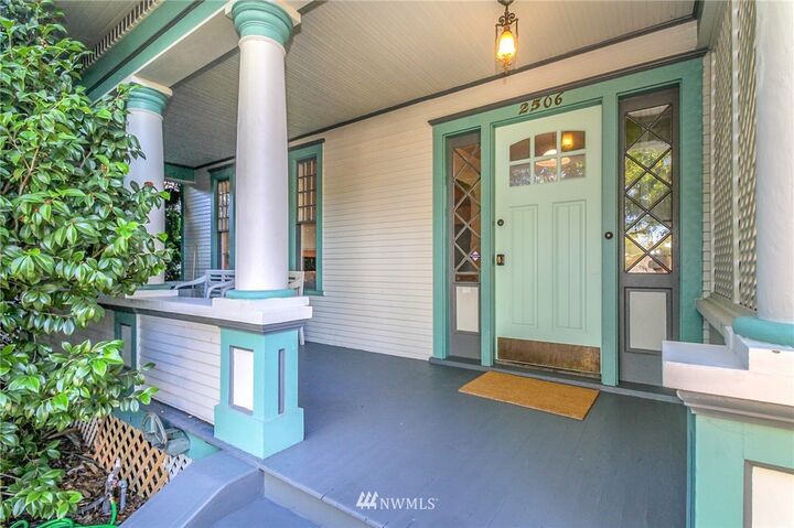 Property Photo: 2506 N Alder Street WA 98406