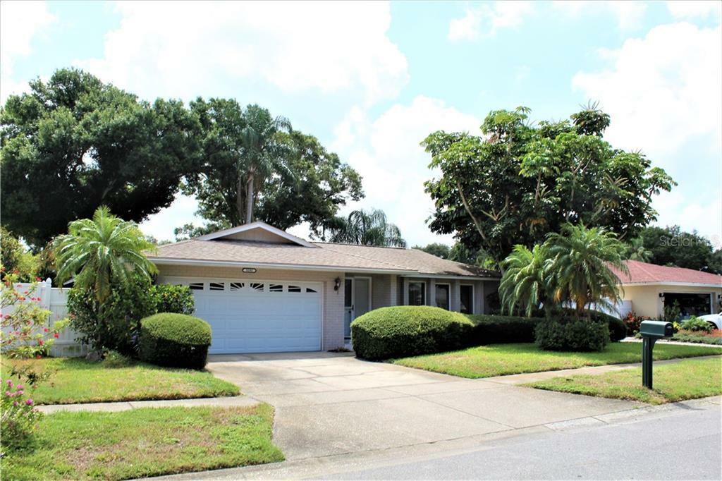 Property Photo:  9295 120th Way  FL 33772 