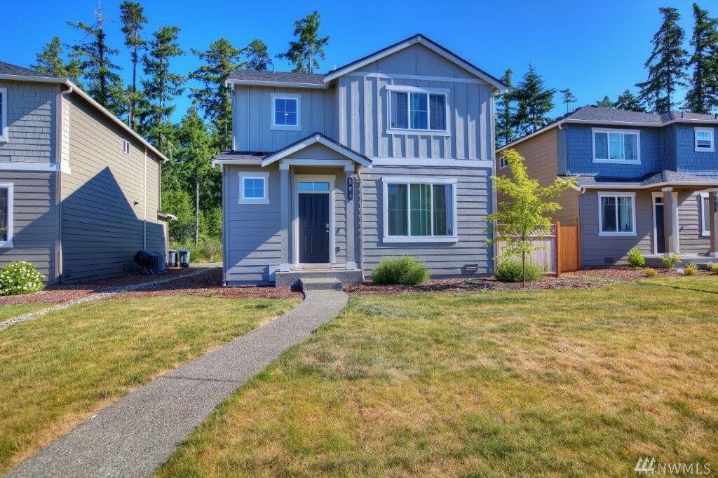 Property Photo: 204 Basil Avenue WA 98584