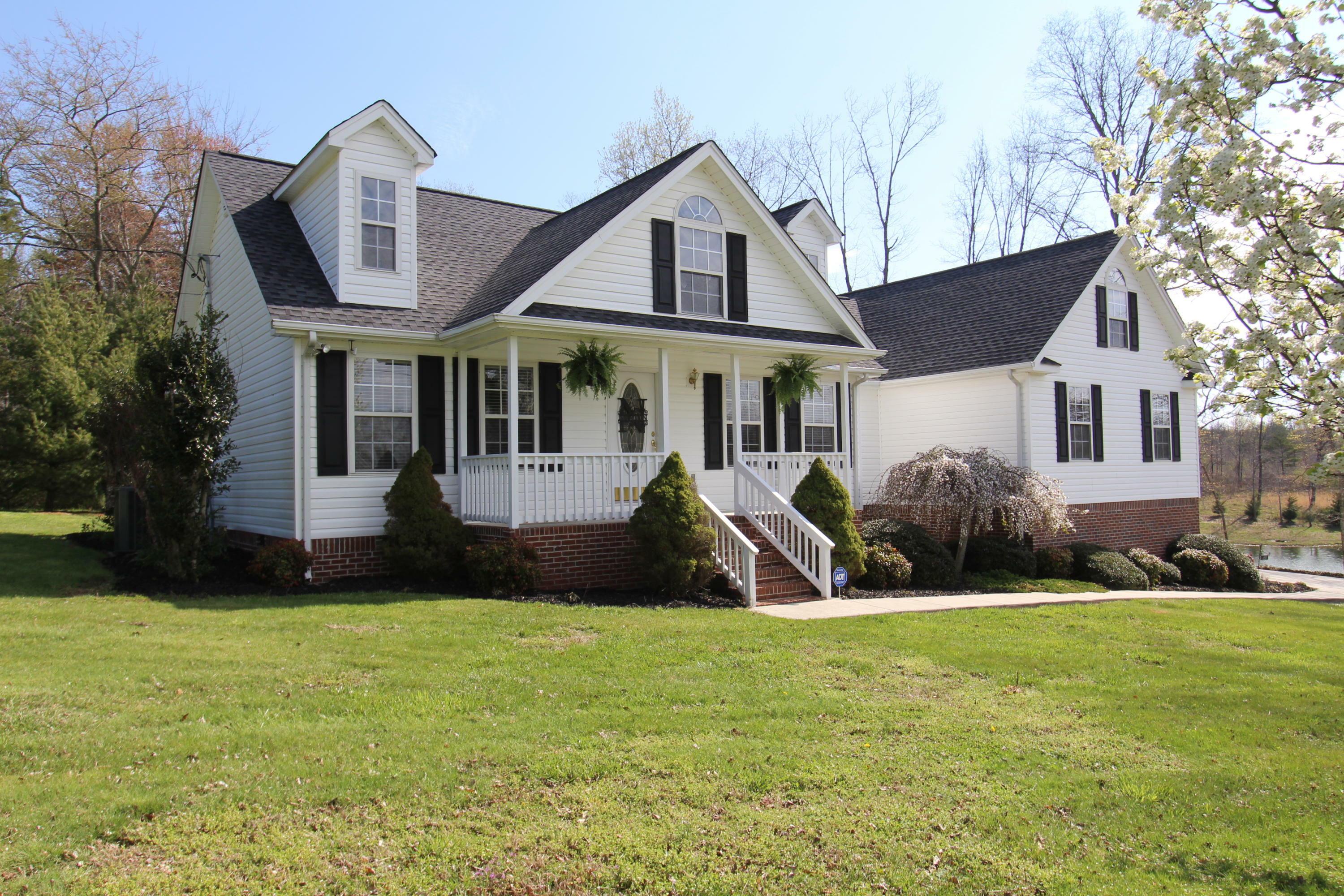 Property Photo: 680 County Road 146 AL 35966