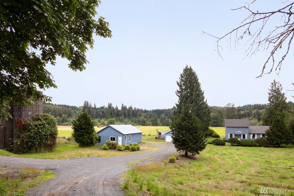 Property Photo:  4427 Schwarzmiller Rd  WA 98258 