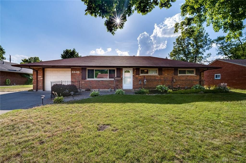 Property Photo: 3839 Utica Drive OH 45439