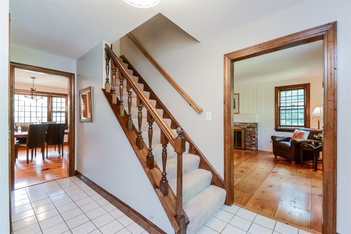 Property Photo: 49 Olde Lantern Road NH 03110