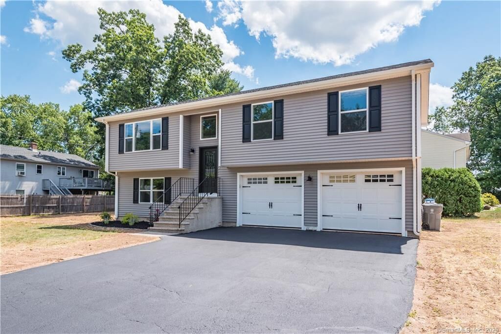 Property Photo:  62 Plum Tree Road  CT 06062 