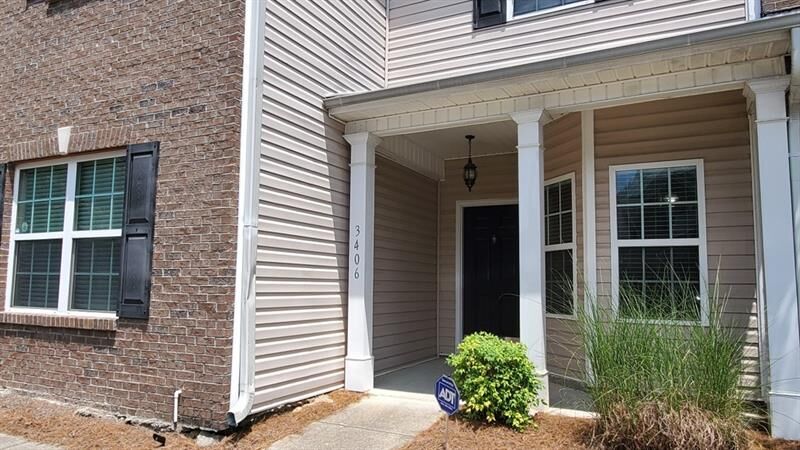 Property Photo: 2555 Flat Shoals Road 3406 GA 30349