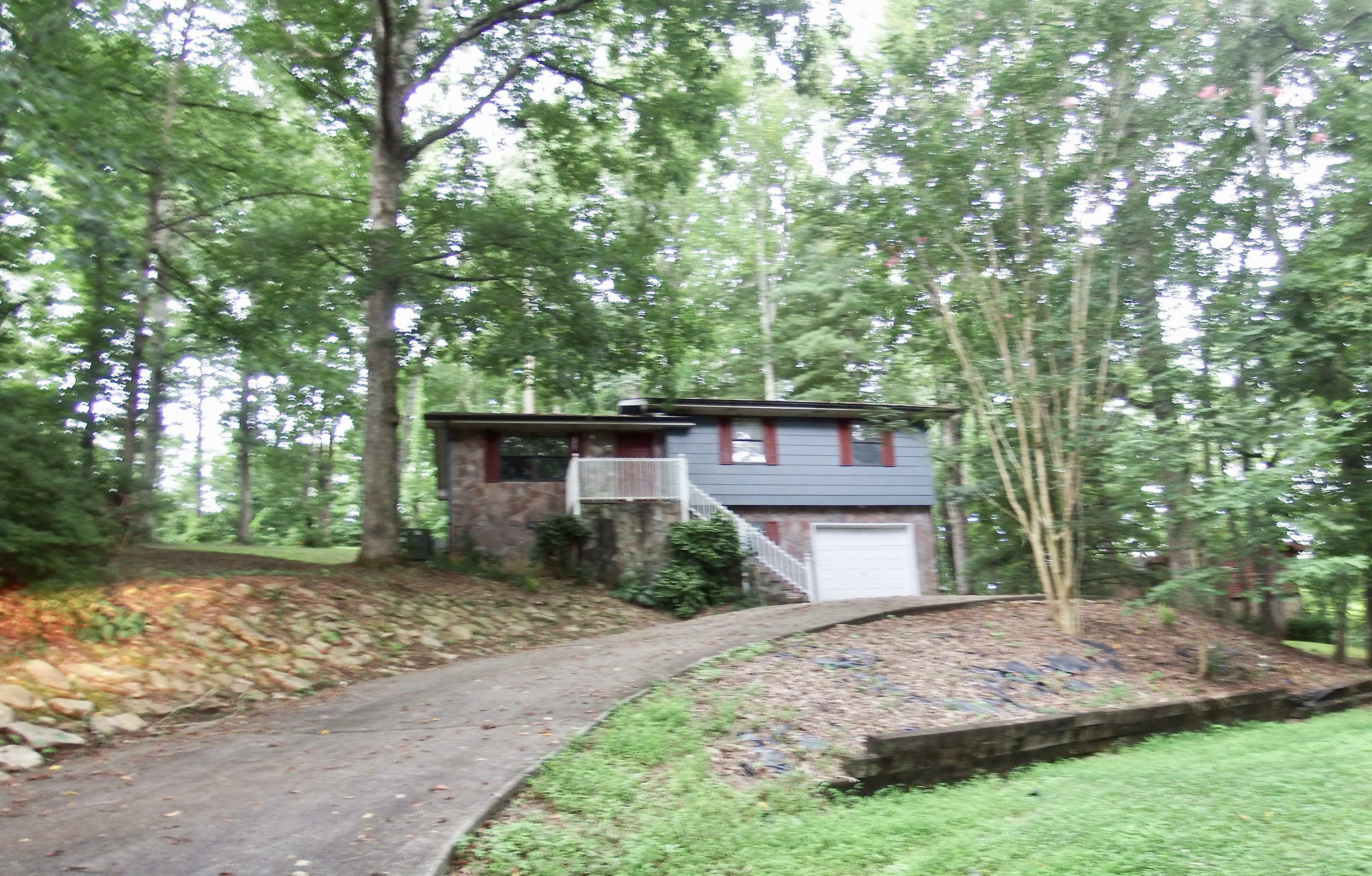 Property Photo:  565 Osceola Dr  TN 37397 