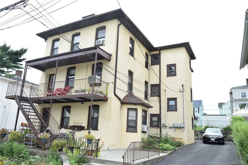 Property Photo:  66 Maple Street  NY 10522 