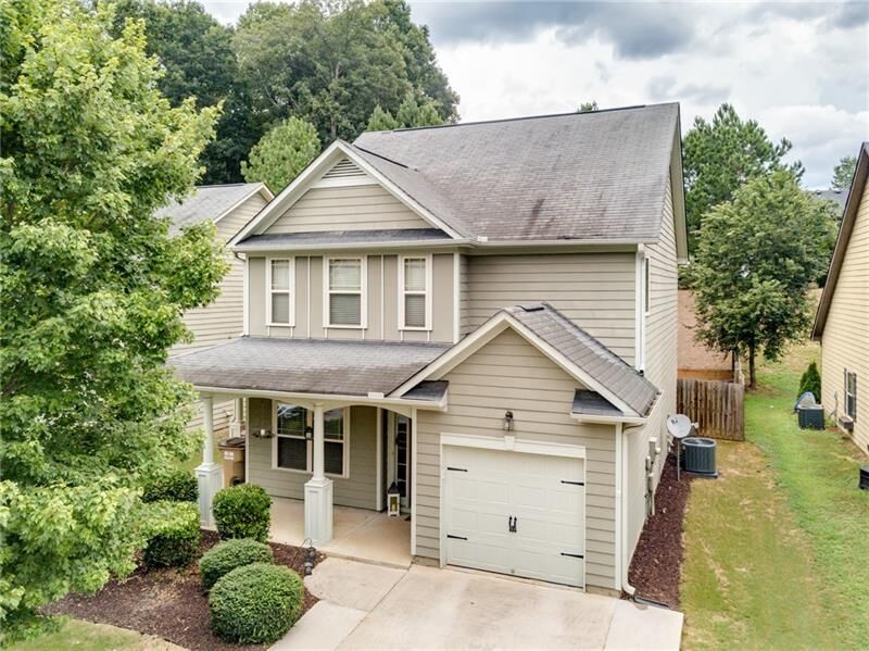 Property Photo:  7071 Silk Tree Pointe  GA 30517 