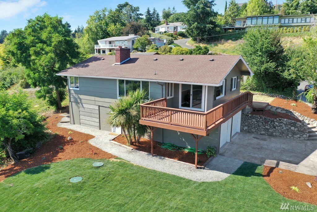Property Photo: 5206 Monta Vista Dr E WA 98372