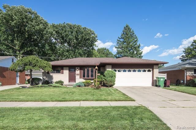 Property Photo:  15459 Irene Street  MI 48195 