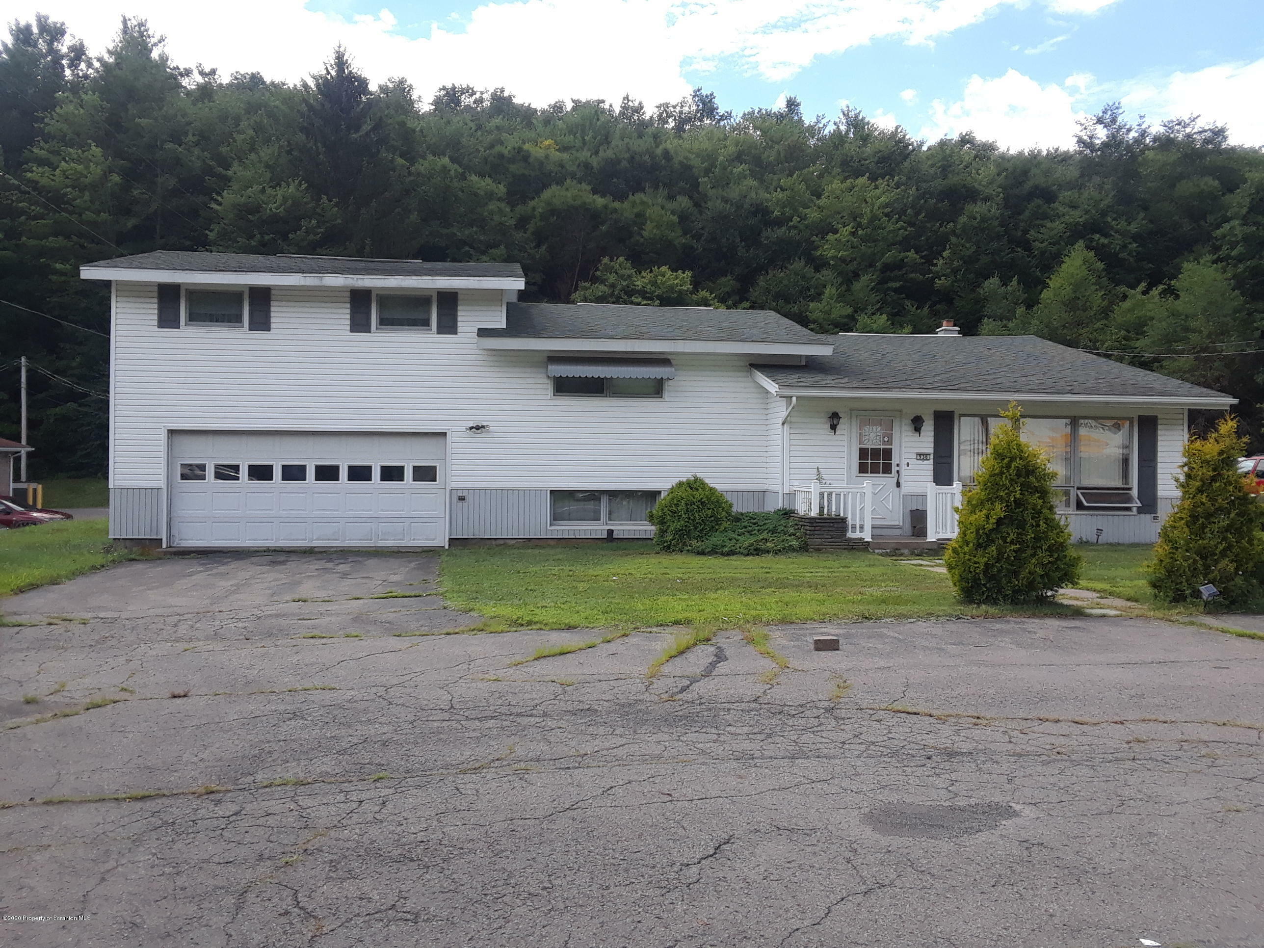 936 N Main Street  Fell Twp PA 18407 photo