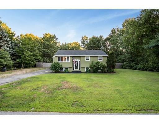 Property Photo:  6 Tadmuck Rd  MA 01824 