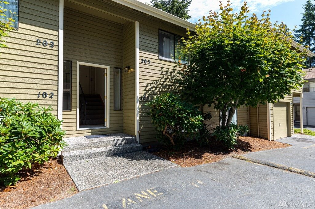 Property Photo: 75 NW Columbia Drive A103 WA 98277