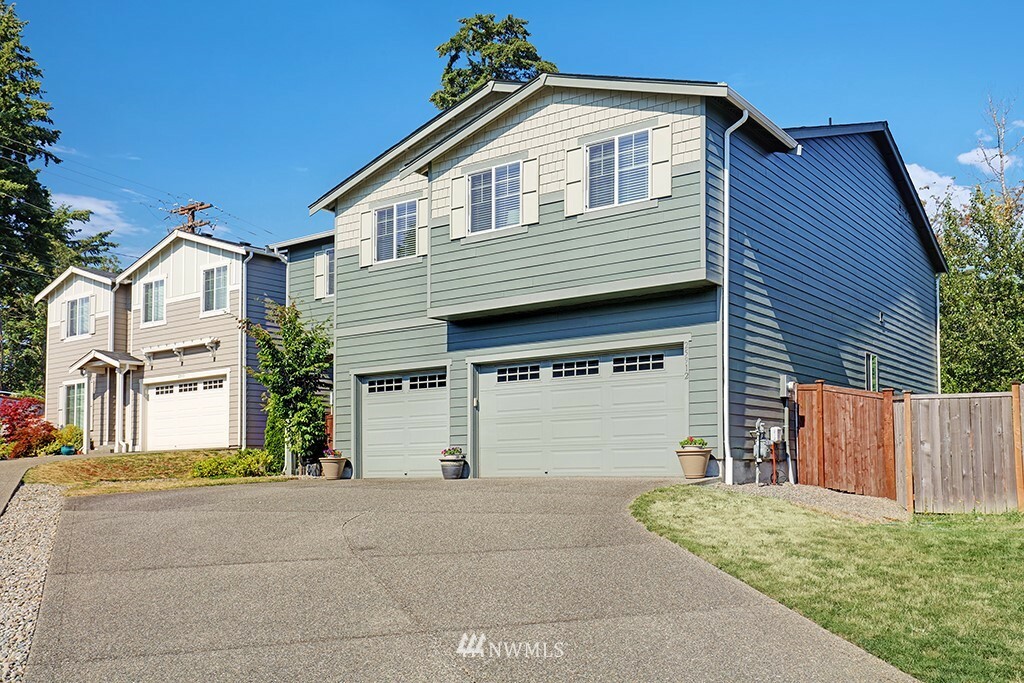 Property Photo:  25912 35th Place S  WA 98032 