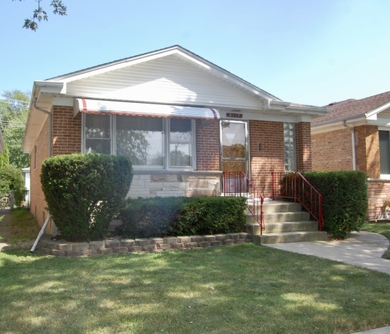 Property Photo:  3117 North Oleander Avenue  IL 60707 