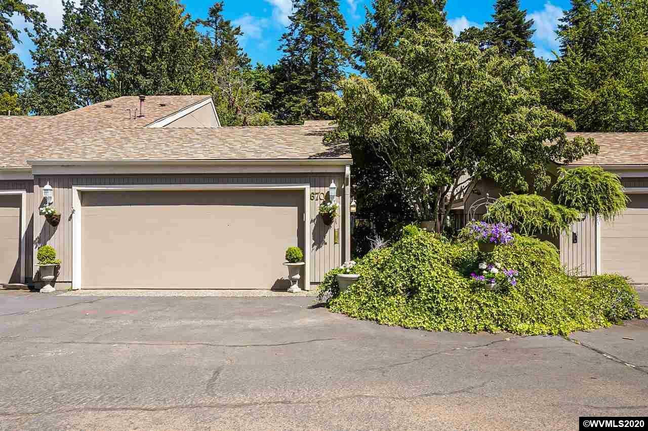 Property Photo:  6706  Continental Cl SE  OR 97306 