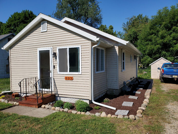 403 Pioneer Avenue  Sturgis MI 49091 photo